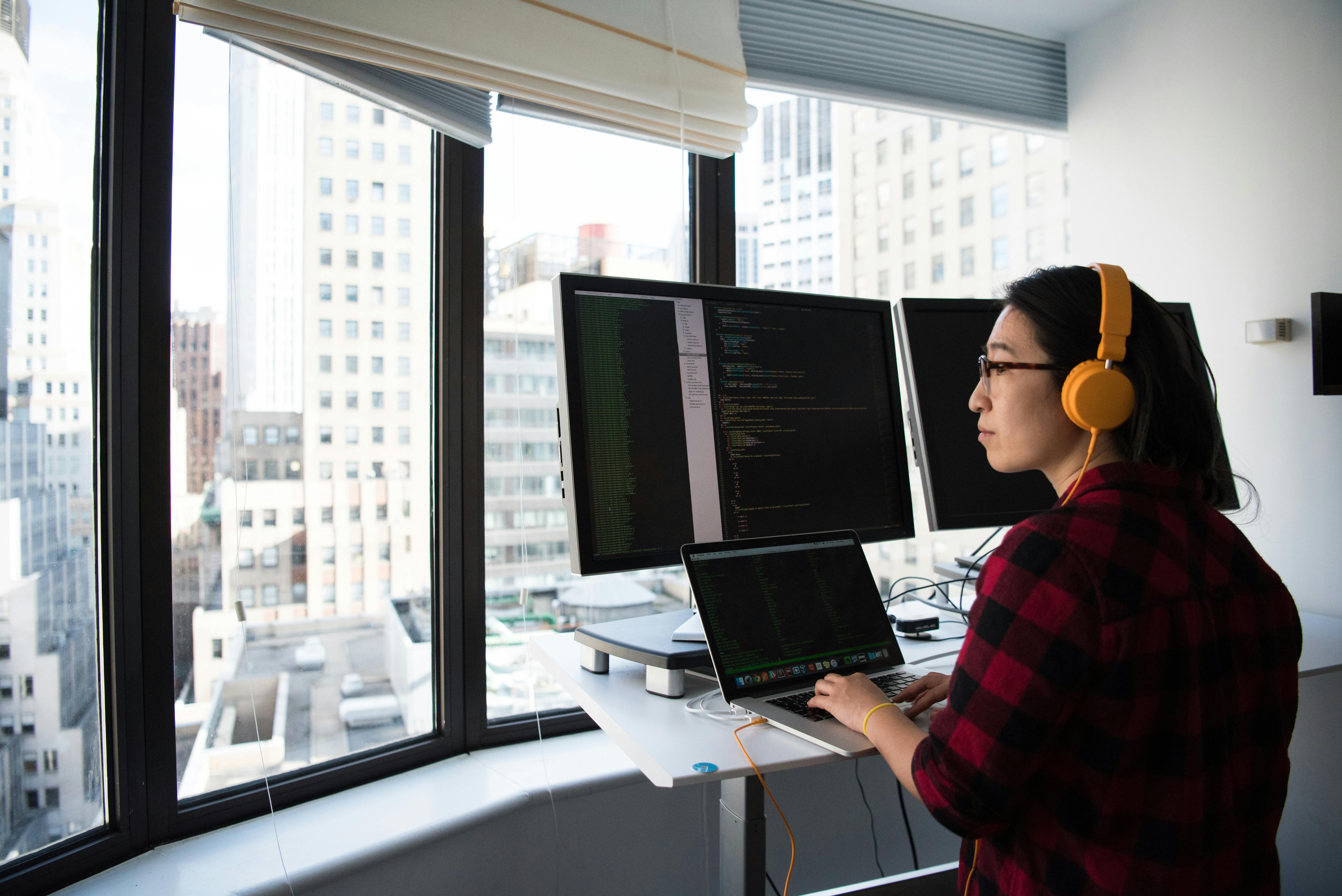 DevOps, Pexels