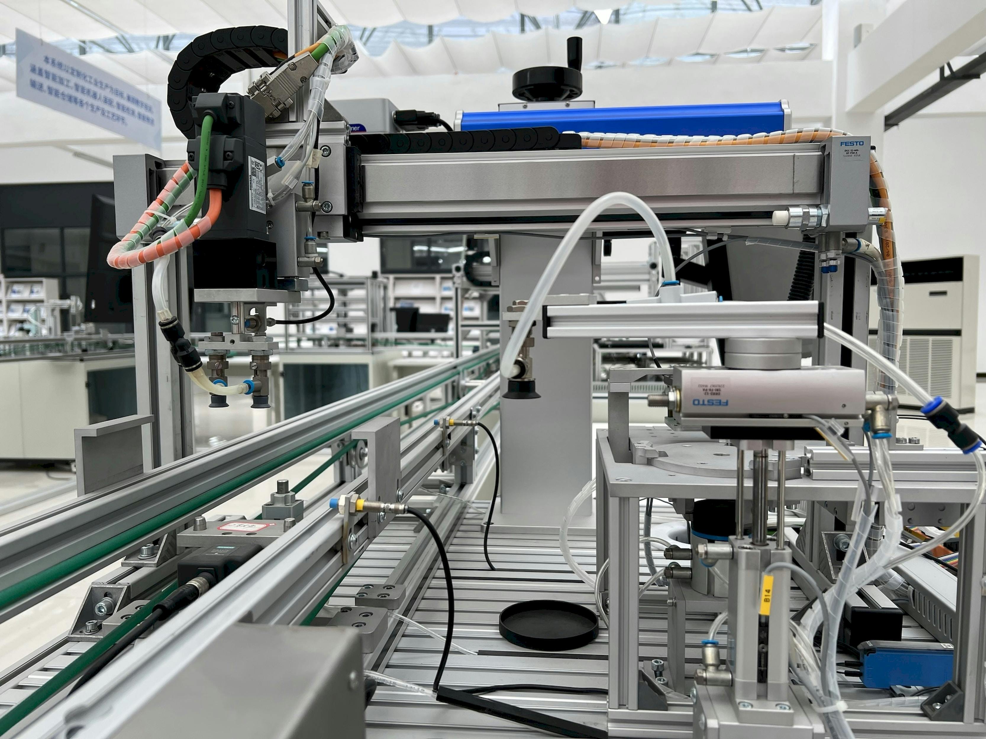 Specijalist za industrijsku automatizaciju, Pexels