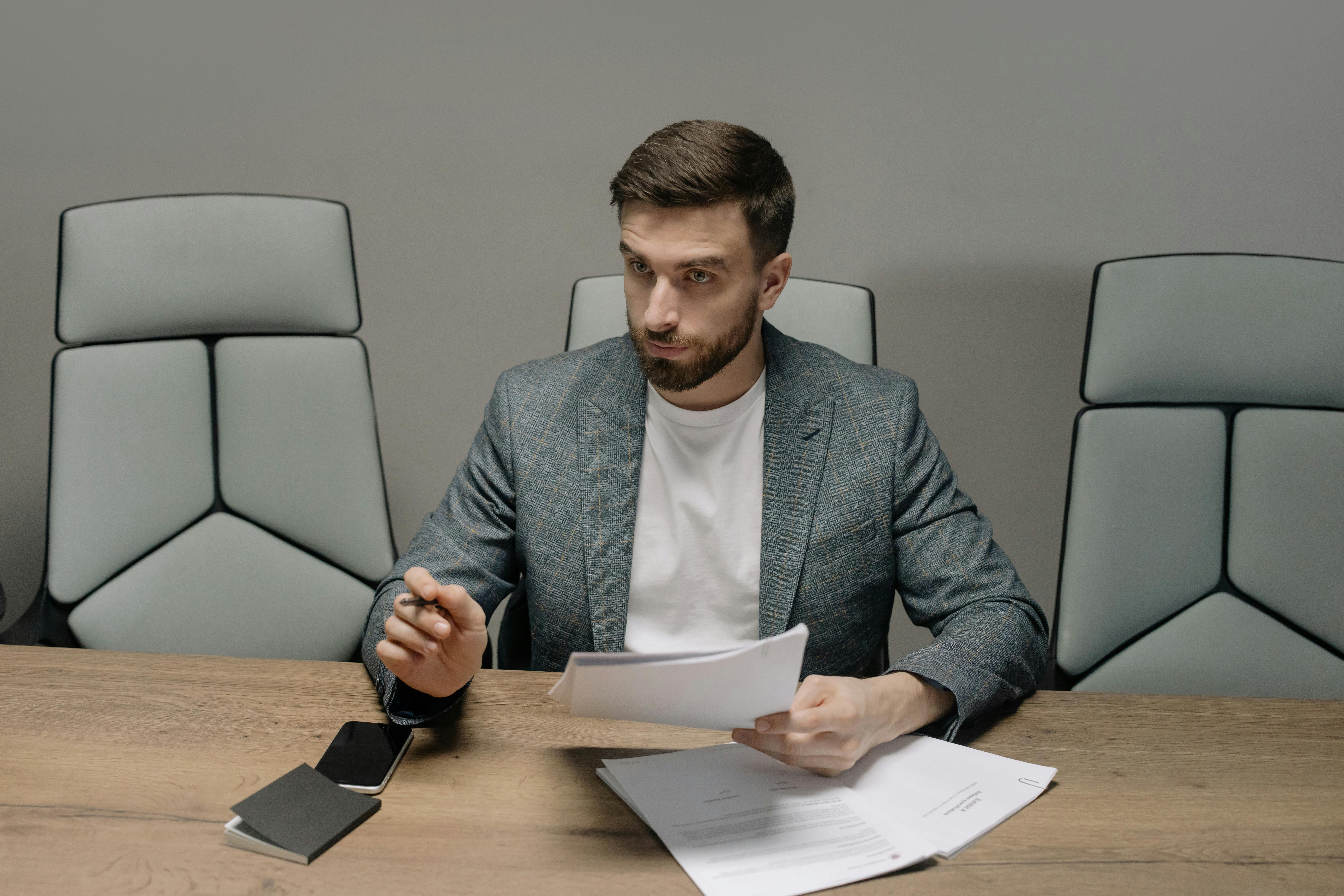Strategijski direktor, Pexels